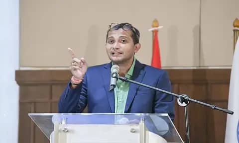 Pegiat Anti Korupsi Hormati Jalur Hukum Wamenkumham Ajukan Praperadilan KPK