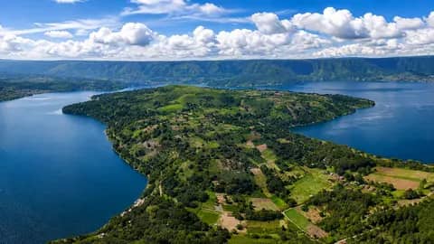 Pulau Sibandang, Wajah Lain Danau Toba