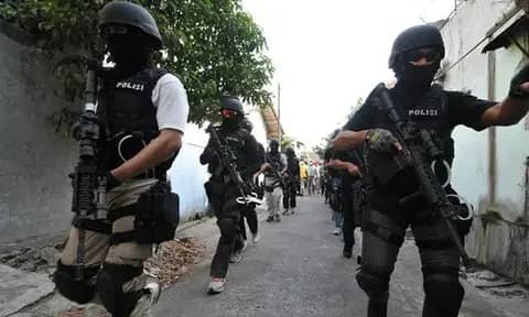 4 Terduga Teroris di Batam ditangkap Densus 88