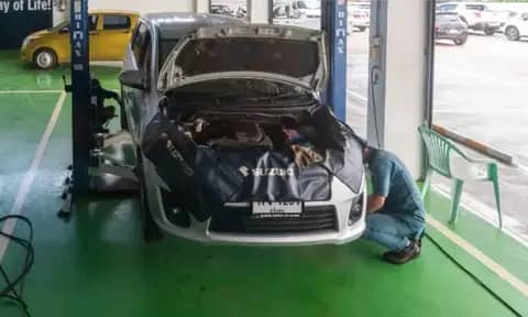 Kap Mobil Panas, Apa yang Harus Dilakukan?