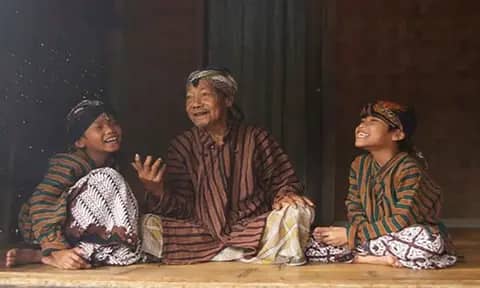 50 Contoh Parikan Lengkap Dengan Pengertiannya