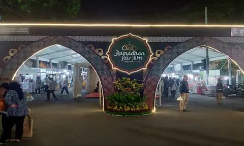 Ramadan Fair Bergulir, Masyarakat Keluhkan Mahalnya Tarif Parkir