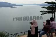 Ruang Damai Di Bukit Senyum Motung