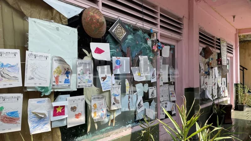 Tulisan dinding dan sejumlah pajangan di daycare Putra Lestari (Foto: PARBOABOA/Defri Ngo)