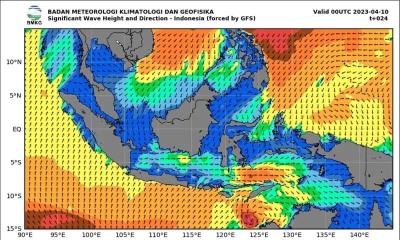 BMKG memperkirakan adanya gelombang tinggi 4 meter yang berpeluang terjadi di sebagian wilayah perairan laut Indonesia pada 10 April 2023. (Foto: BMKG)