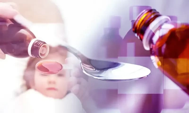 Obat Sirup Gagal Ginjal Akut Pada Anak (Foto: Parboaboa/Felix)