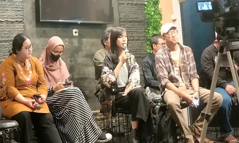 Koalisi Masyarakat Sipil memperingati Hari HAM Internasional dan Hari Anti Korupsi menggelar diskusi publik bertema: Kemunduran Demokrasi dan Pembajakan Konstitusi di Sadjoe CafÃ© and Resto, Minggu (10/12/2023). (Foto: PARBOABOA/Faisal Bachri)