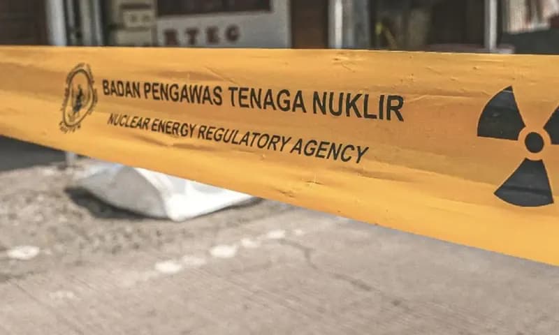 Kementerian Lingkungan Hidup/Badan Pengendalian Lingkungan Hidup (KLH/BPLH) mengambil langkah cepat dalam menangani cemaran radioaktif Cs-137 di Cikande, Serang (Foto: dok. Kemenlh).