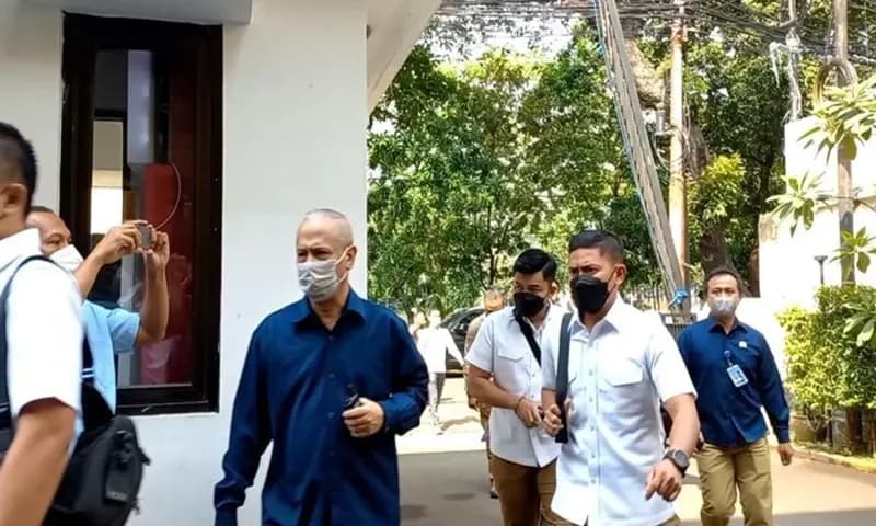 ADC Irjen Ferdy Sambo tiba di kantor Komnas Ham hari ini (detik.com)