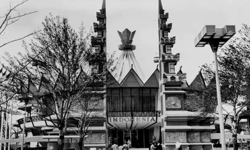 Anjungan Indonesia. (Foto: NY Worlds Fair Publication For Those Who Produced the New York Worlds Fair 1964-1965)