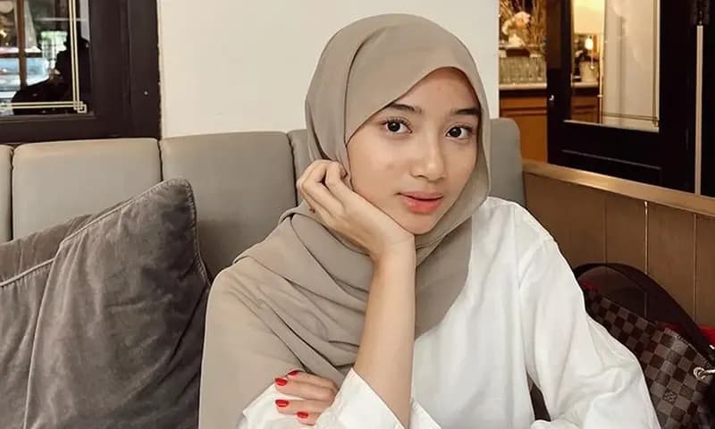 Profil dan Biodata Anselma Putri (Foto: Instagram/@ansellmaputri)