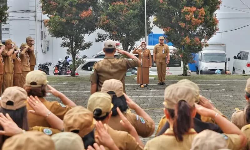 Ilustrasi pelaksanaan apel pagi yang dilaksanakan aparatur sipil negara (ASN) di Kota Pematangsiantar, Sumatra Utara. (Foto: Parboaboa/Putra Purba)