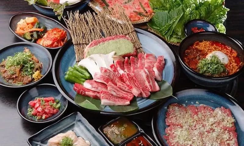 Rekomendasi restoran all you can eat di Bandung (Foto: Twitter/@FOODFESS2)