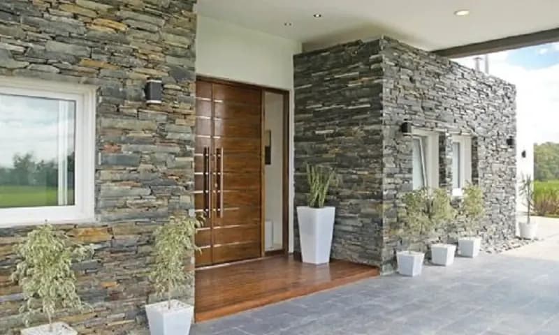 Keramik batu alam dinding depan rumah, rumah.com