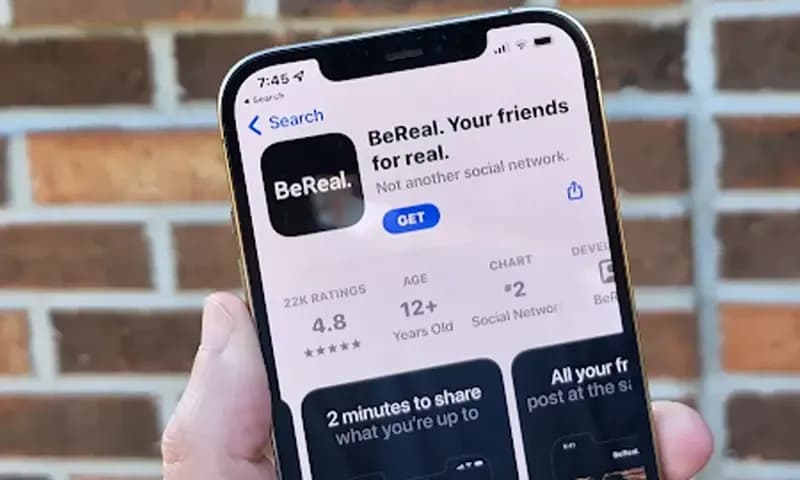 BeReal, foto: Whiteboard Journal