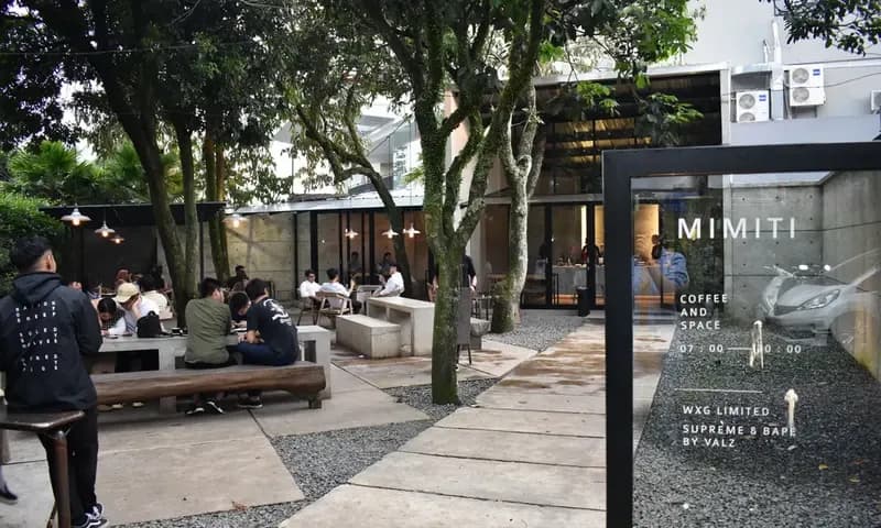Cafe murah di Bandung, foto: Nadia Sigit
