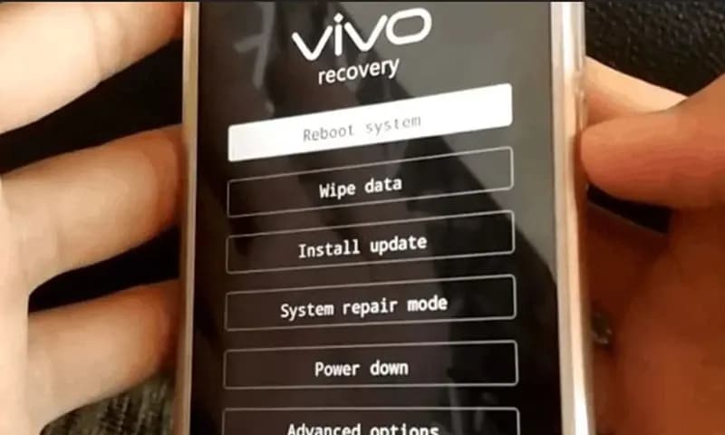 Ilustrasi cara reset Hp Vivo Y12