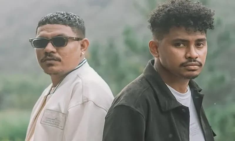 Chord Angin Datang Kasih Kabar (Bale Pulang 2) milik Toton Caribo feat Justy Aldrin (Foto: Spotify)