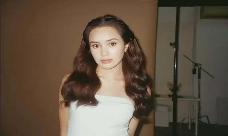 Beby Tsabina berjuang melawan penyakit skoliosis (Foto: Instagram/@bebytsabina)