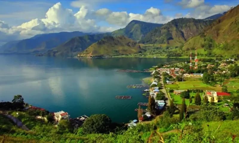Pemandangan Pariwisata Danau Toba. (Foto: Dok. Shutterstock)