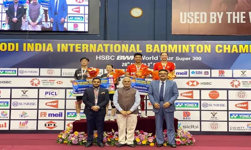 Dejan/Gloria berhasil menjadi juara Syed Modi Inernational India 2023 pada Minggu (3/12/2023) sore. (Foto: X/@INABadminton)