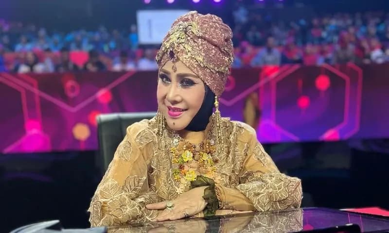 Lirik Lagu dan Chord Pecah Seribu Mudah (Foto : Instagram/@elvy_sukaesih)