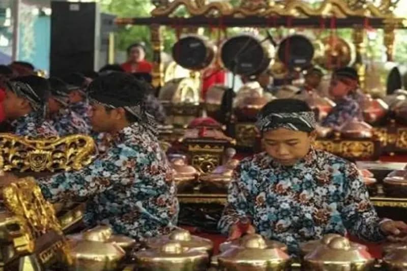 Gamelan telah diakui sebagai warisan dunia tak benda oleh UNESCO (dok Instagram @jokowi)