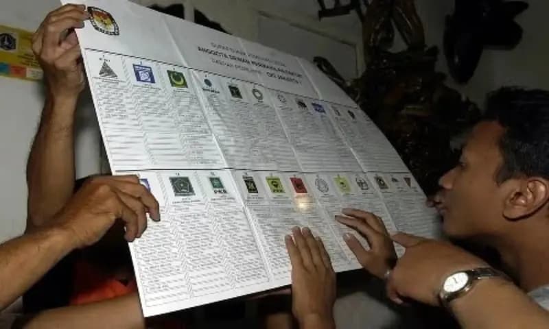 Ilustrasi TPN Ganjar-Mahfud respons isu surat suara tercoblos untuk paslon 03 di Malaysia. (Foto: PARBOABOA/Bina Karos)