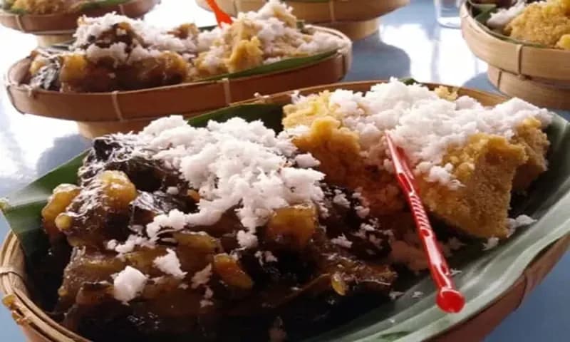 Makanan Tradisional Tiwul dan Gatot (Foto: BisnisUKM)