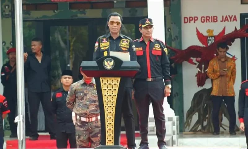 DPP GRIB JAYA menggelar Upacara HUT ke-79 RI. (Foto:Dok. SinPo)