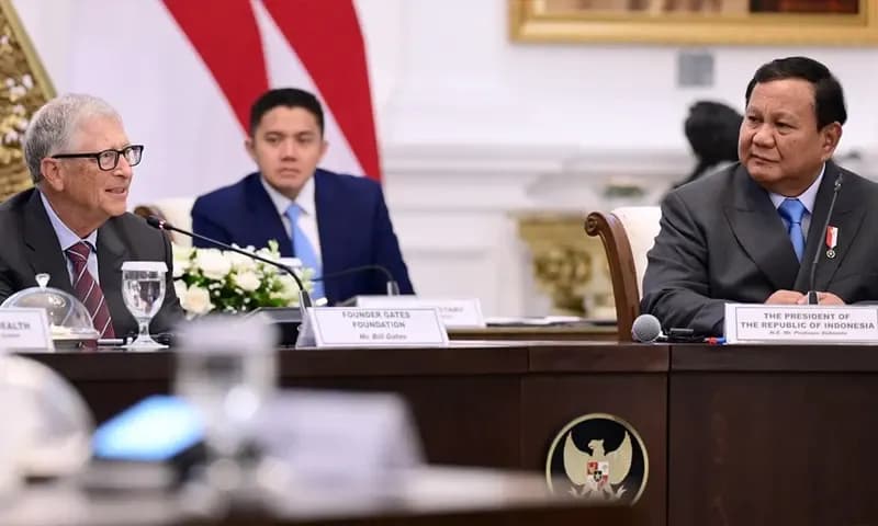 Presiden Republik Indonesia, Prabowo Subianto, Menerima Kunjugan Kehormatan Tokoh Filantropi Dunia Sekaligus Pendiri Gates Foundation, Bill Gates, di Istana Merdeka, Jakarta. (Foto: Dok. ksp.go.id)