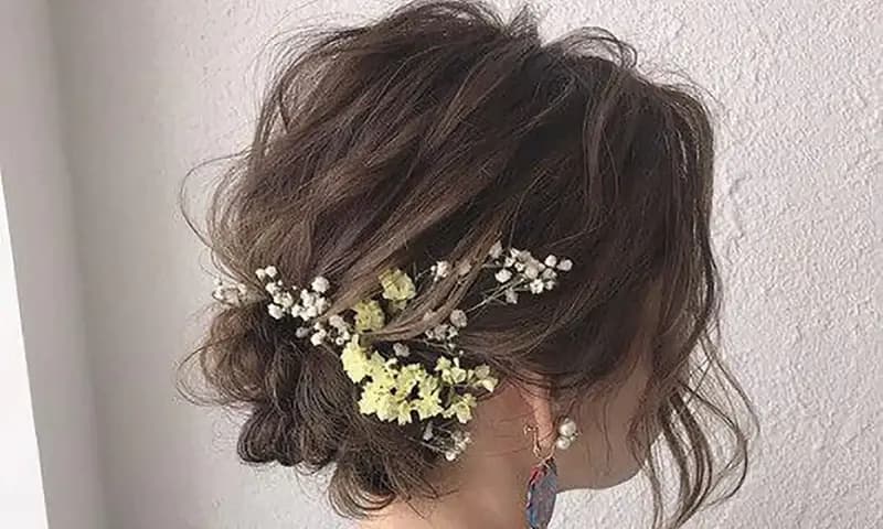 Model Hairdo Rambut Pendek untuk Pesta (Foto:Pinterest/@locarijp)