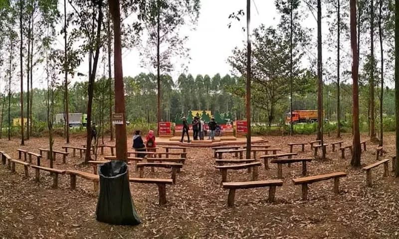 Hutan Kertas Karawang, Jawa Barat, foto: sinarmas.com
