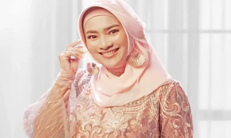 Chord Memandangmu yang dipopulerkan oleh Ikke Nurjanah (Foto: Instagram/@ikkenurjanah0518)
