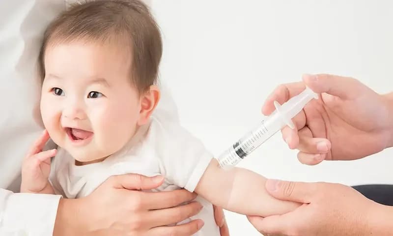 Kemenkes tambahkan 3 jenis vaksin baru ke dalam program imunisasi dasar anak 2022 (dok:berkeluarga.id)