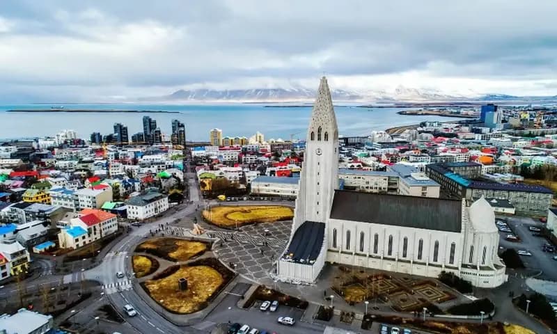 Reykjavik, ibu kota Islandia (Foto: roughguides.com)
