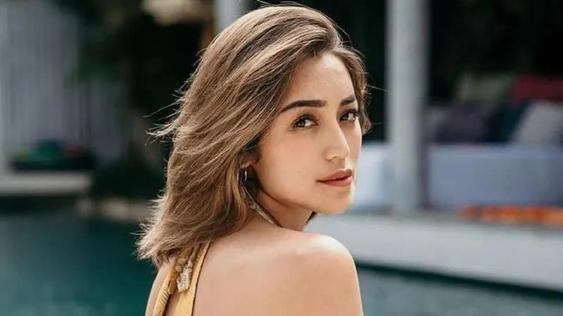 Biodata Jessica Iskandar [Instagram/@inijedar]