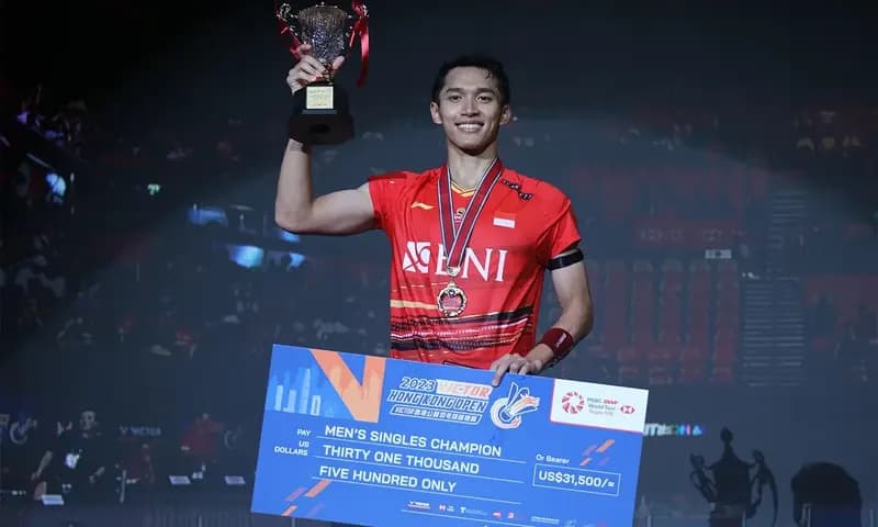 Jonatan Christie menjadi juara di sektor tunggal putra dalam turnamen Hong Kong Open 2023. (Foto: PBSI)