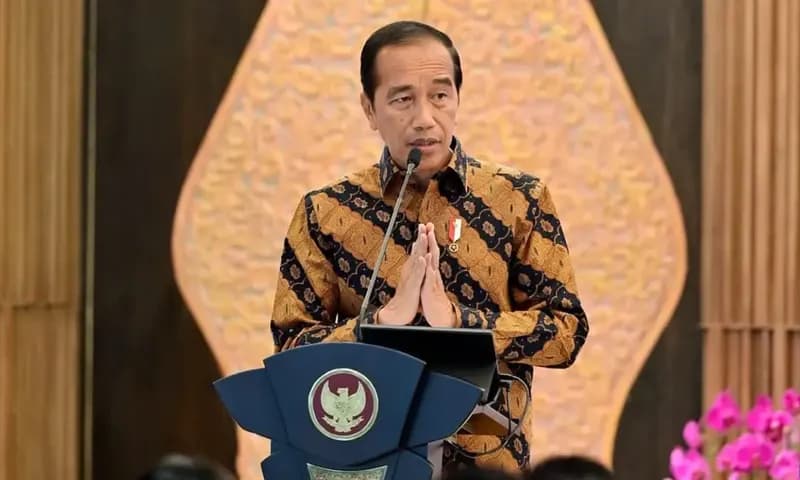 Mantan Presiden Indonesia, Joko Widodo Resmi Melaporkan Lima Individu ke Polda Metro Jaya Atas Dugaan Penyebaran Fitnah Terkait Ijazah Palsu. (Foto: Instagram/@jokowi)