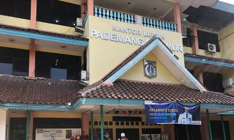 Kantor Kelurahan Pademangan Timur, Jakarta Utara, Kamis (15/12/2022). (Foto: dok. Parboaboa/Desy)