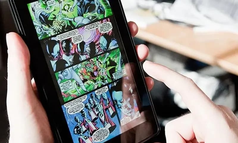 Aplikasi baca komik, foto: ayosemarang.com