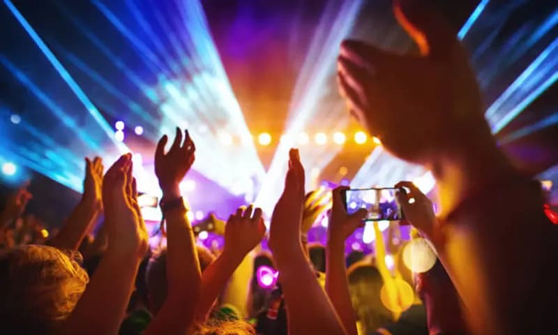 Sederet pertunjukan musik bakal digelar di berbagai daerah pada akhir pekan ini. Grup legendaris, Westlife akan menjadi salah satu yang paling menyita perhatian karena kembali mengadakan konser di Jakarta dalam rangkaian The Wild Dreams Tour 2023. (Foto:
