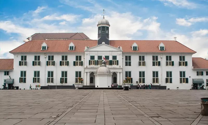 Foto Kota Tua, Bangunan Tua Bersejarah Yang Ada di Jakarta. (Foto: wisatakotatua)