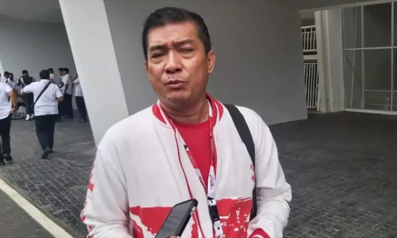 Sosok Ketua Umum Solidaritas Merah Putih (Solmet), Silfester Matutina yang kembali mendapat sorotan atas kasus pencemaran nama baik terhadap Mantan Wapres Jusuf Kalla. (Foto: Web. NKRISATU).