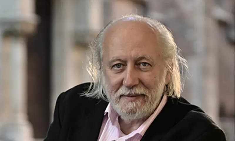 Laszlo Krasznahorkai sastrawan asal Hungaria penerima Hadiah Nobel Sastra 2025 (Foto: Dok. asymptotejournal)
