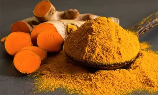 Manfaat kunyit (SHUTTERSTOCK/NATTHAPOL SIRIDECH)