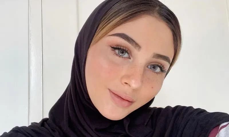 Profil dan biodata Margin Wieheerm istri Ali Syakieb (Foto: Instagram/@marginw)