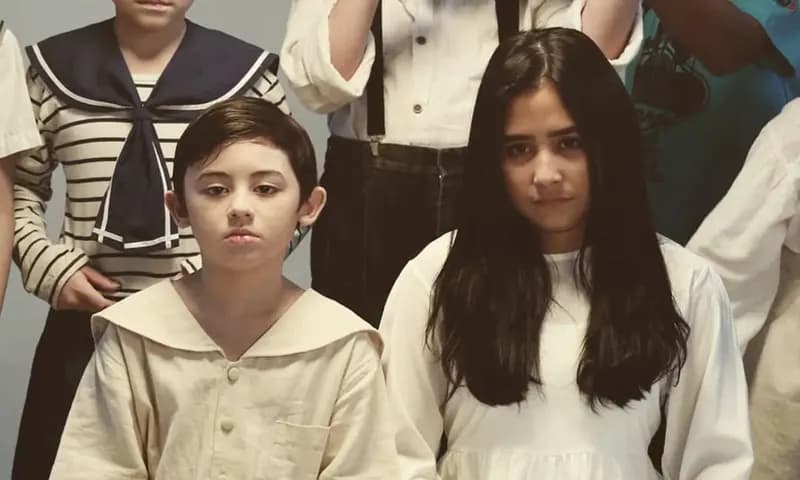 Matthew White dan Prilly Latuconsina saat syuting film Danur (Foto: instagram @official.mattwhite)