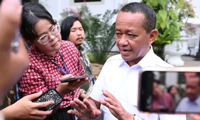 Menteri ESDM Bahlil Lahadalia menyatakan dukungannya terhadap gagasan menjadikan Papua sebagai pusat produksi bahan baku etanol (Foto: IG/@bahlillahadalia)