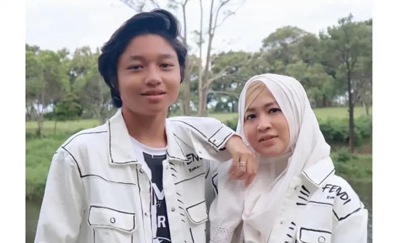 Kebersamaan Okie Agustina dan Kiesha Alvaro (Instagram/@okieagustina_)